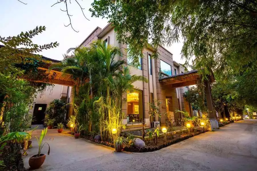 Corbett tusker trail